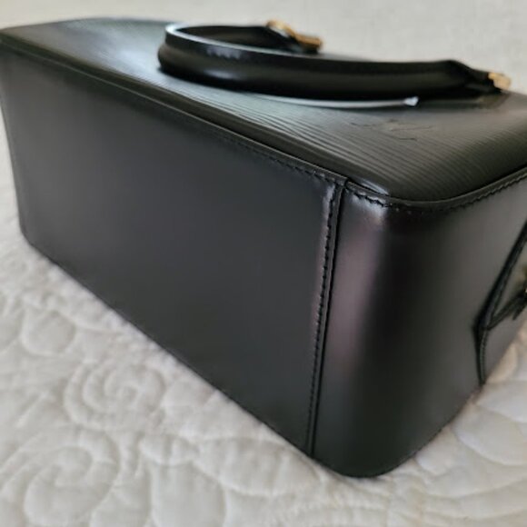 Louis Vuitton Epi Sablon Bag - Picture 10 of 16